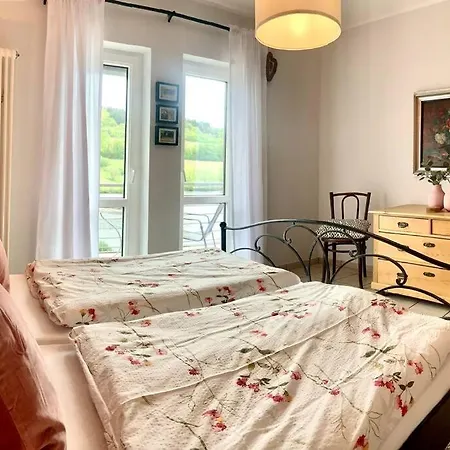 Ferienwohnung Panorama Mit Moselblick Im Weingut Apartamento Zell